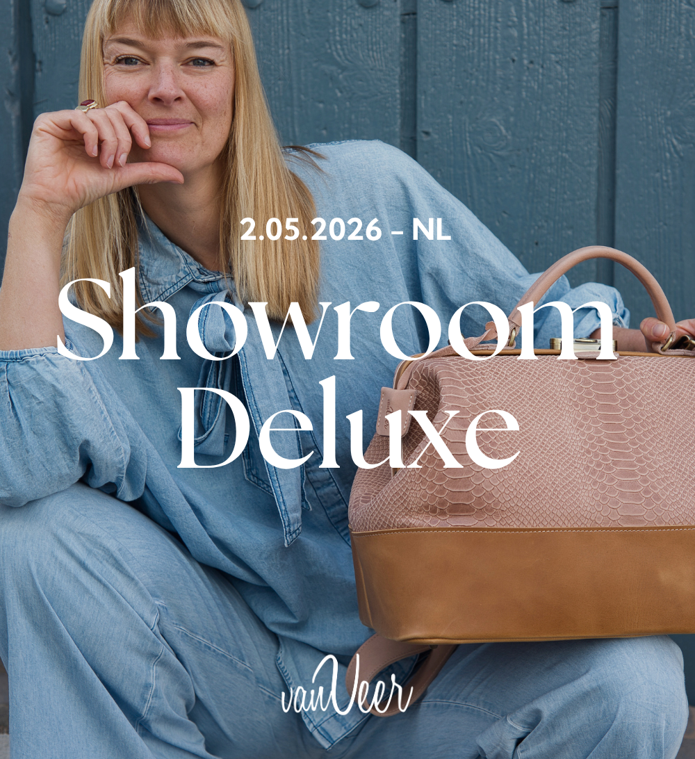 Showroom Deluxe Ticket